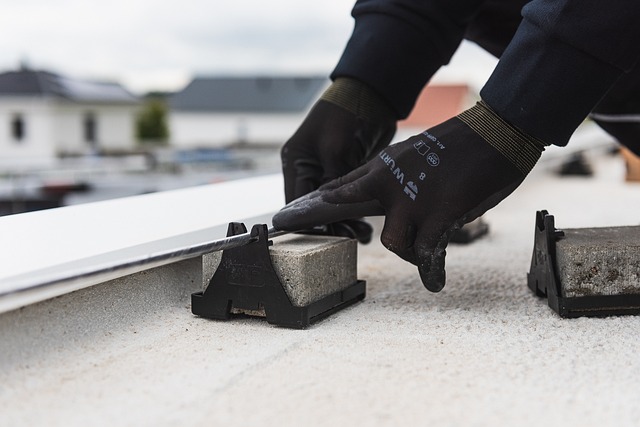 blitzschutz handschuh